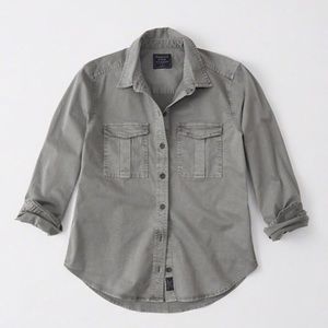 NWT Twill Military shirt in grey XS